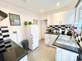 Luxury private garden 2 bedrooms house
